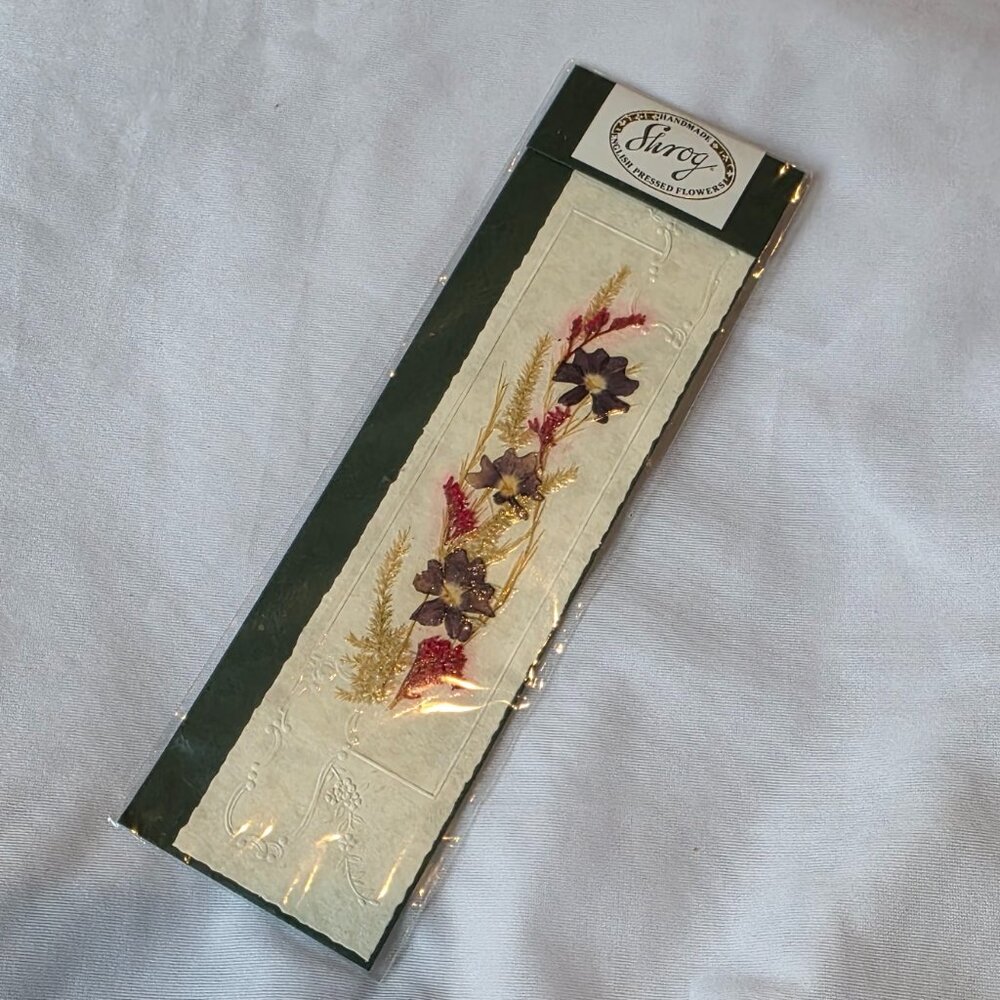 Pressed Flower Bookmark Shrog Products Floral Gardencore Gift